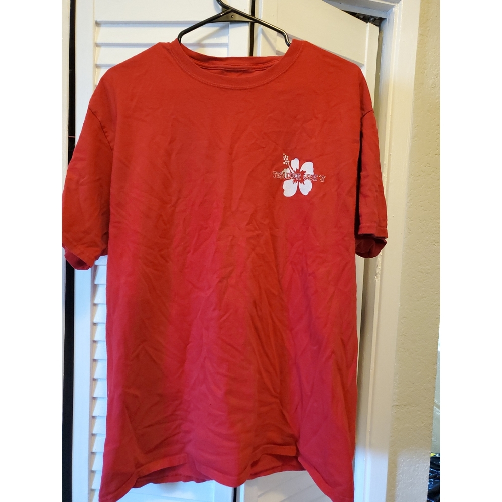 Trader Joes Men Red T Shirt
